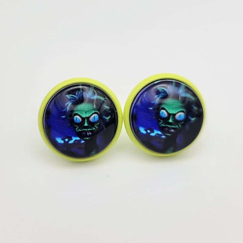 Halloween Beetlejuice Snake Women's Spooky Fashion Stud Earring